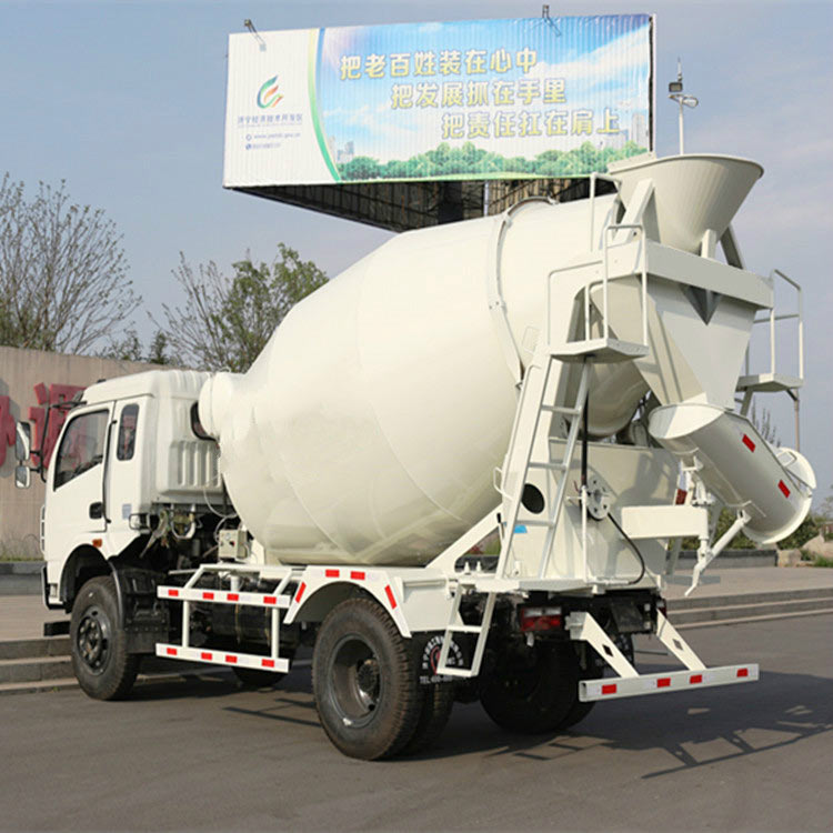 5方搅拌车 水泥罐车 混凝土搅拌车